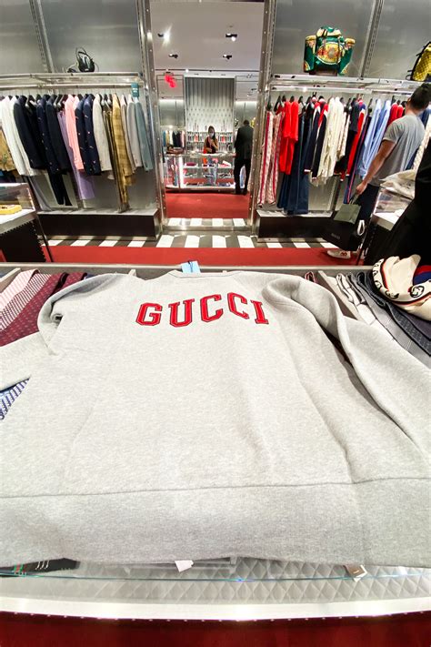 gucci outlet gardasee|closest gucci outlet to me.